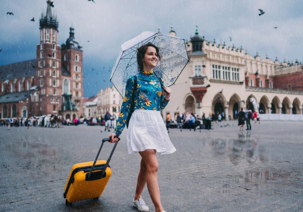 11 of the Best Traveling Jobs for the Savvy Globetrotter